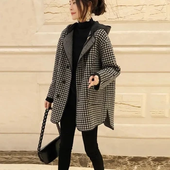 Модная клетчатая куртка в клетку средней длины, женское тонкое шерстяное пальто 2023, Весна-осень, Новая Свободная повседневная верхняя одежда с капюшоном, женская одежда